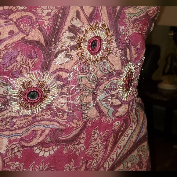 Dress - Picture 4 of 8